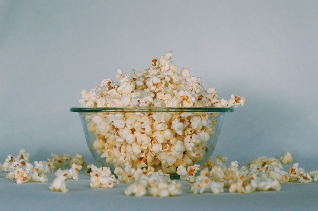 Popcorn/Foto: Unsplash.com/Georgia Vagim Popcorn/Foto: Unsplash.com/Georgia Vagim