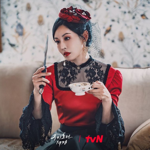 Potret Kim So Yeon dalam drama Tale of the Nine Tailed 1938/ Foto: instagram.com/tvn_drama Potret Kim So Yeon dalam drama Tale of the Nine Tailed 1938