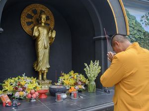 Pengertian Tri Suci Waisak, Lengkap Sejarah dan Temanya Pengertian Tri Suci Waisak, Lengkap Sejarah dan Temanya