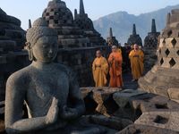 Berita Dan Informasi Cara Ikut Waisak 2024 Di Candi Borobudur Terkini ...