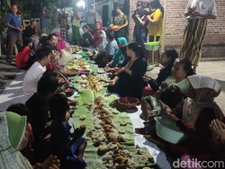 Warga di Sidoarjo Gelar Syukuran Usai Wanita Peneror dengan Tinja Ditahan