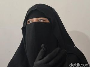 Dear Oklin Fia, Ada Pesan Nih dari Umi Pipik Dear Oklin Fia, Ada Pesan Nih dari Umi Pipik