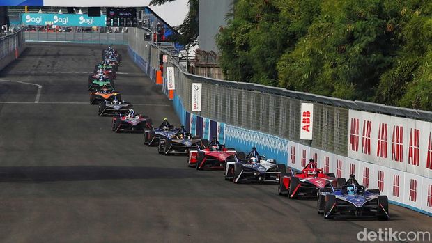 Wusssâ¦ Serunya Balapan Formula E Jakarta 2023 Seri 11