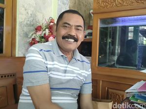 Rocky Gerung Sebut Mega Akan Ngamuk ke Jokowi soal UU Pemilu, FX Rudy: Nggak! Rocky Gerung Sebut Mega Akan Ngamuk ke Jokowi soal UU Pemilu, FX Rudy: Nggak!
