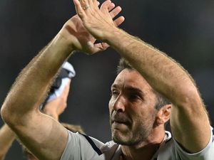 Anaknya Pilih Masuk Timnas Ceko, Buffon Beri Dukungan Anaknya Pilih Masuk Timnas Ceko, Buffon Beri Dukungan