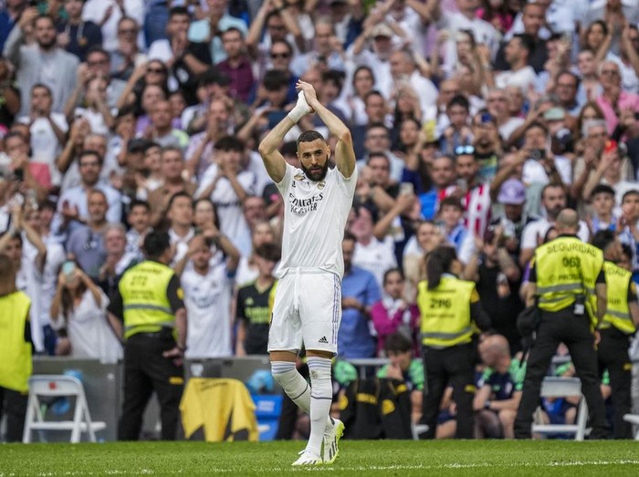 Gol Terakhir Benzema Bersama Real Madrid Real Madrid's Karim Benzema celebrates after scoring during the Spanish La Liga soccer match against Athletic Bilbao at the Santiago Bernabeu stadium in Madrid, Sunday, June 4, 2023. (AP Photo/Bernat Armangue)