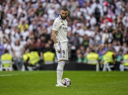Karim Benzema sudah pisah jalan dengan Real Madrid. Dia dikabarkan mendapatkan kontrak besar dari Al Ittihad. (Foto: AP/Bernat Armangue)