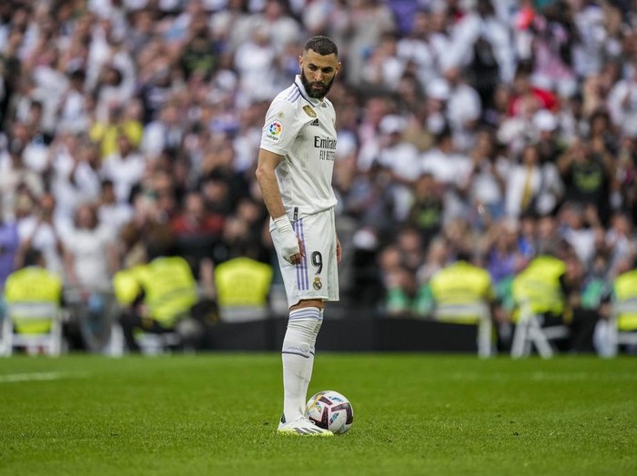 Gol Terakhir Benzema Bersama Real Madrid Real Madrid's Karim Benzema celebrates after scoring during the Spanish La Liga soccer match against Athletic Bilbao at the Santiago Bernabeu stadium in Madrid, Sunday, June 4, 2023. (AP Photo/Bernat Armangue)