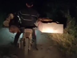 Proses Tak Mudah Urus Jenazah gegara Jalan Rusak-Tak Ada Jembatan