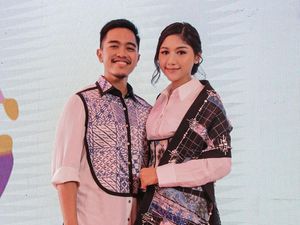 Kocak Erina Bongkar Kaesang Dulu Ogah Berpolitik Sekarang Niat Latihan Pidato Kocak Erina Bongkar Kaesang Dulu Ogah Berpolitik Sekarang Niat Latihan Pidato