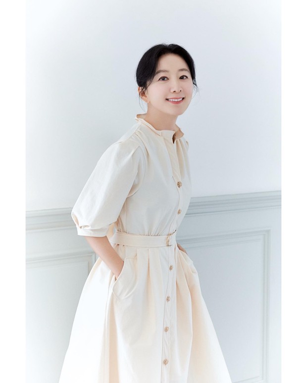 Kim Hee Ae / Foto : instagram.com/heeae_official/ Kim Hee Ae / Foto : instagram.com/heeae_official/
