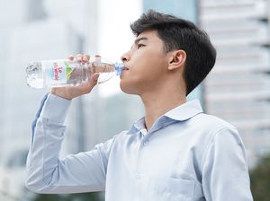 Punya 3 Lapis Proteksi Jadi Rahasia Kesegaran Le Minerale Punya 3 Lapis Proteksi Jadi Rahasia Kesegaran Le Minerale