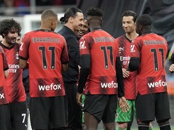 Zlatan Ibrahimovic berkarier di AC Milan dalam dua periode pada 2010-2012 dan 2020-2023. Dia mengoleksi 93 gol dan 35 assist dari 163 pertandingan di semua kompetisi.  