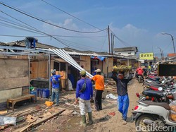 Pro dan Kontra Pemindahan Kios Pedagang Pasar Banjaran