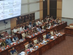 Rapat di Komisi I, Anggota DPR Tanya Kesiapan Mahfud soal Program Kominfo