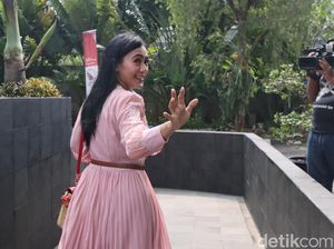 Jaksa Ungkap Bupati Ricky Pagawak Transfer Rp 380 Juta ke Brigita Manohara