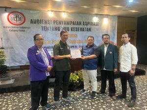 Wakil Ketua Komisi XI Minta Alkes Dikecualikan dari Pajak Barang Mewah Wakil Ketua Komisi XI Minta Alkes Dikecualikan dari Pajak Barang Mewah