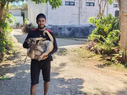 KLB Rabies, Warga TTS Antusias Bawa Anjingnya untuk Divaksin