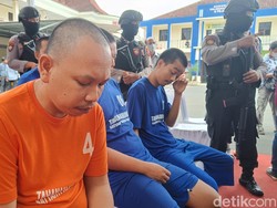 Modus Minta Pijat, Guru Silat Bejat di Cilacap Cabuli 6 Muridnya