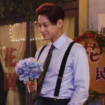 Bahkan menurut netizen, wajah Kim Bum tidak sedikit pun menua, dan masih tetap sama seperti ketika ia berperan dalam drama 'Boys Before Flowers' 14 tahunn lalu! / foto: instagram.com/k.kbeom