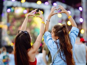 Pertama Kali Nonton Konser? Ini 5 Hal Penting yang Perlu Kamu Siapin Pertama Kali Nonton Konser? Ini 5 Hal Penting yang Perlu Kamu Siapin