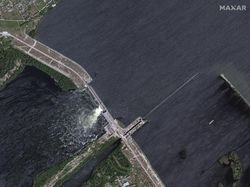 Diguncang Ledakan, Bendungan di Ukraina Jebol dan Bikin Banjir