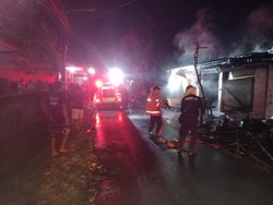 4 Ruko di Tabanan Terbakar, Sempat Terjadi Ledakan