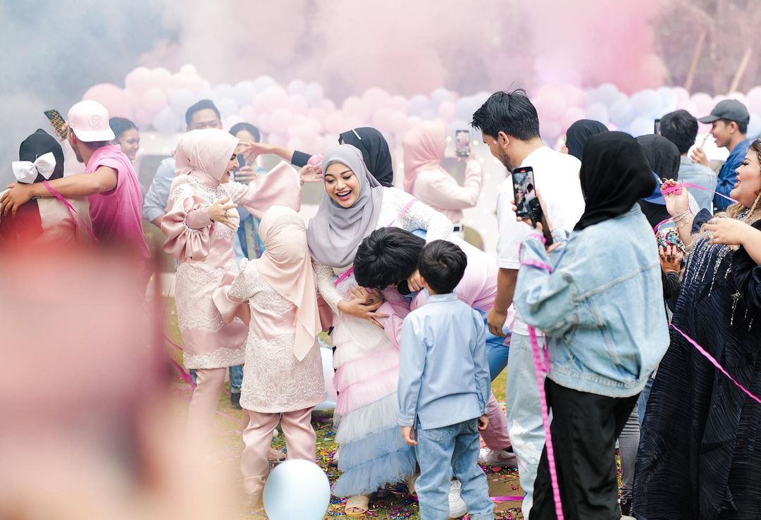 Gender Reveal Aurel Hermansyah