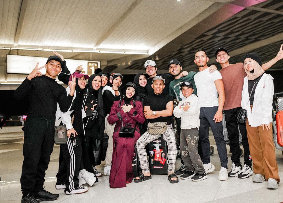 Gender Reveal Aurel Hermansyah