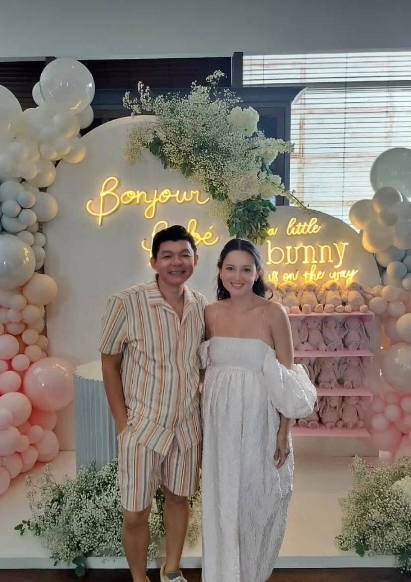 Julie Estelle dan David Tjiptobiantoro