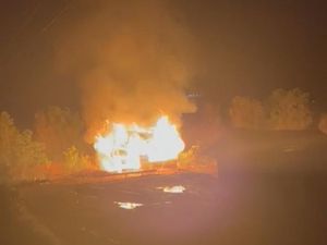 Pos Jaga di Kawasan PT Antam Konawe Utara Dibakar OTK, Polisi: Massa Siluman Pos Jaga di Kawasan PT Antam Konawe Utara Dibakar OTK, Polisi: Massa Siluman