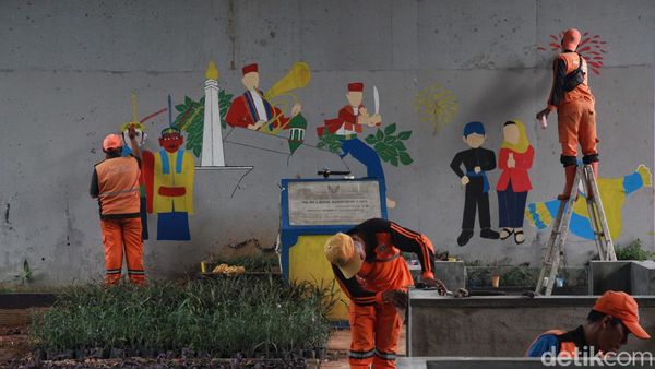 Kreatif Banget, PPSU Sulap Kolong Flyover Kebayoran Lama Lebih Asri