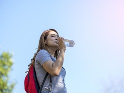 Manis & Segarnya Le Minerale Disukai Konsumen hingga Public Figure