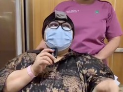 Nunung Bahagia Rambut Mulai Tumbuh Usai Rontok Akibat Kemoterapi