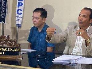 Gegara Rebutan Anak, Mantan Pasutri di Pekanbaru Jadi Tersangka Gegara Rebutan Anak, Mantan Pasutri di Pekanbaru Jadi Tersangka