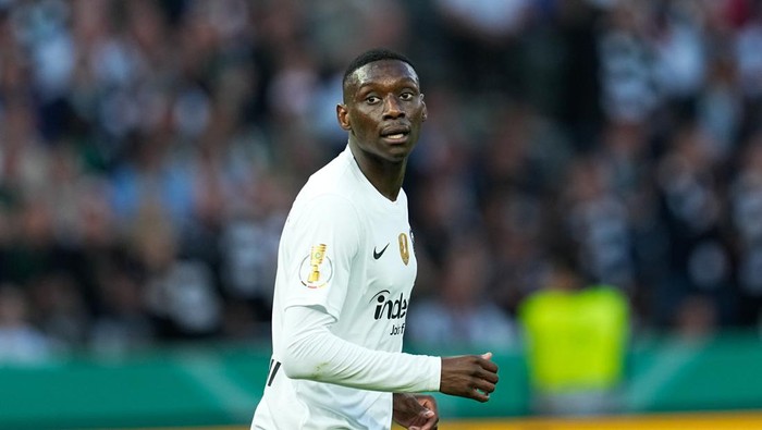 BERLIN, GERMANY - JUNE 3: Randal Kolo Muani of Eintracht Frankfurt looks on during the DFB Cup final match between RB Leipzig and Eintracht Frankfurt at Olympiastadion on June 3, 2023 in Berlin, Germany. (Photo by Ulrik Pedersen/DeFodi Images via Getty Images)
