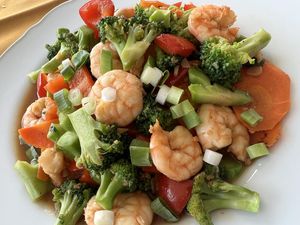 Resep Tumis Udang dan Brokoli yang Segar Gurih dan Praktis