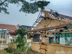 141 Rumah di Baleendah Bandung Rusak Akibat Puting Beliung