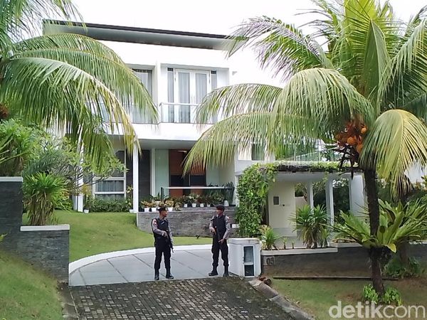 7 Potret Rumah Mewah Eks Kepala Bea Cukai Makassar Digeledah KPK di Batam