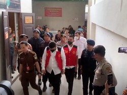 Diborgol Bareng, Mario Dandy-Shane Tiba di PN Jaksel