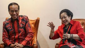 Tawa Ceria Jokowi-Mega di Rakernas PDIP