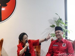 Jokowi: Pemimpin Itu Punya Nyali, Seperti Pak Ganjar!