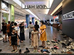 Vietnam Panas Banget, Warga Sampai Ngadem di Mal