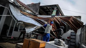 141 Rumah Rusak Gegara Puting Beliung di Kabupaten Bandung