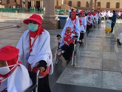 Jemaah Haji Lansia dan Risti Disarankan Salat di Musala atau Masjid Sekitar Hotel