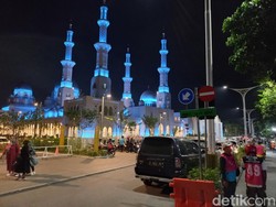 Pengurus Masjid Zayed Solo Buka Suara soal Satpam Dipecat gegara Terima Tip