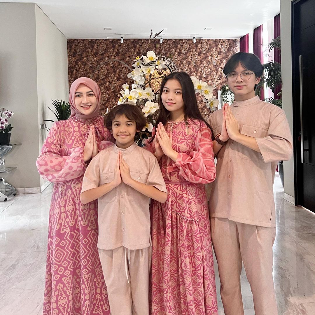 Ezzar Raditya Gunawan anak Sahrul Gunawan