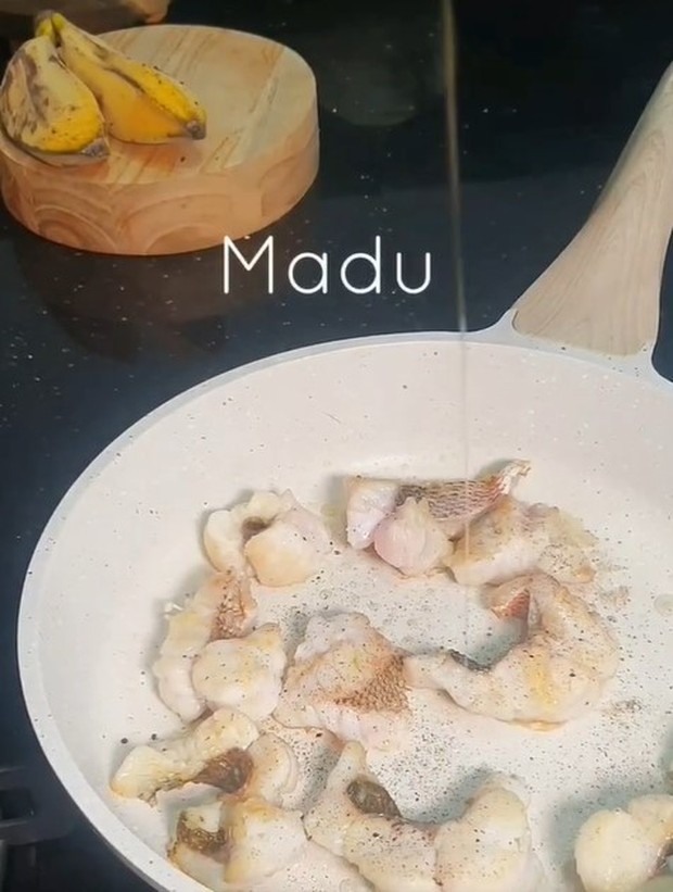 Foto: instagram.com/hughes.dewi Ikan Kayu Manis Pelangsing