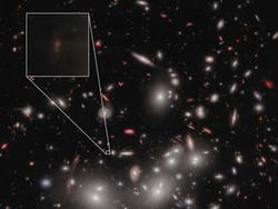 Galaksi Kuno Super Redup Ini Bantu Alam Semesta Penuh Cahaya