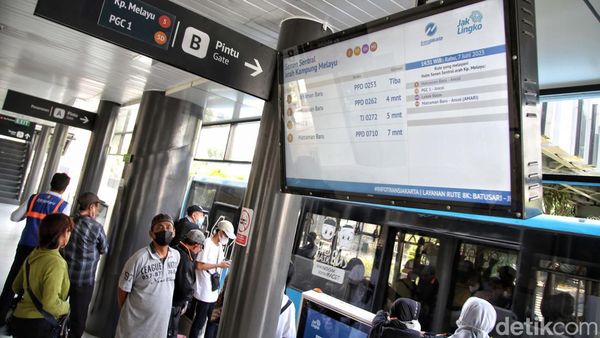 Halte TJ Senen Sentral Kembali Beroperasi, Begini Potretnya